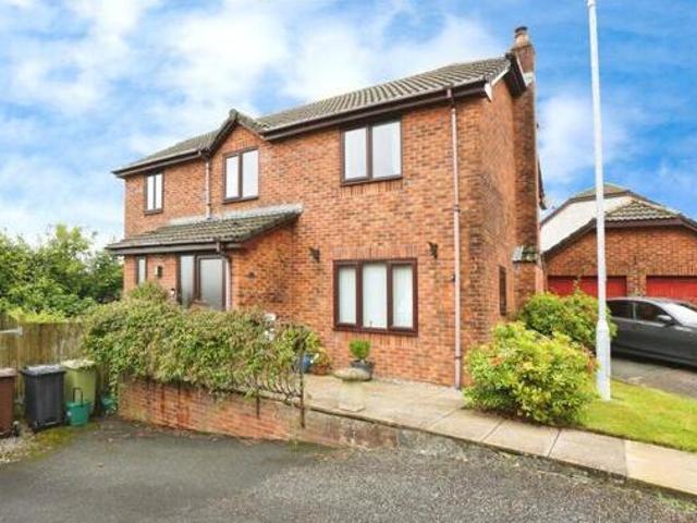 House for sale in Bodmin, Cornwall