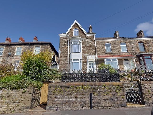 Studio for rent in Nangreaves, Wales