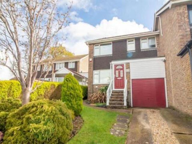 House for sale in Spring Vale, Hampshire