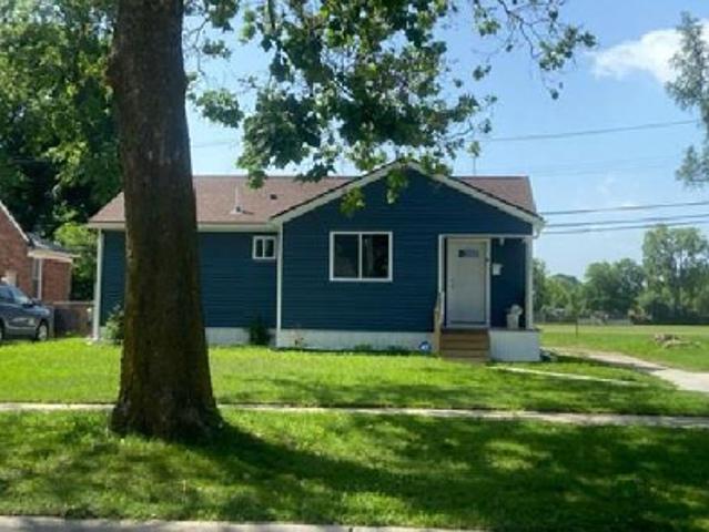 House for sale in Oak Park, Michigan