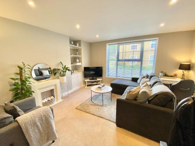 Apartment for rent in Foss Islands, High Field