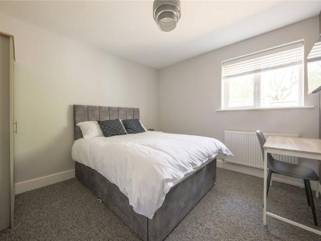 House for rent in Westborough, Surrey