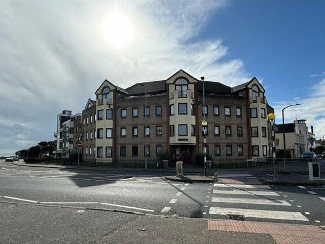House for sale in Clacton-on-Sea, Tendring