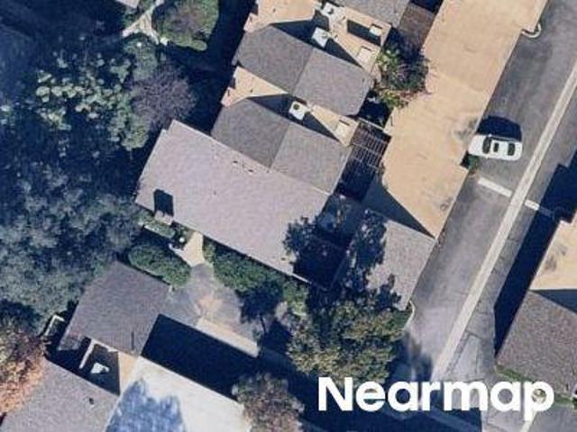 Condo for sale in Pasadena, California