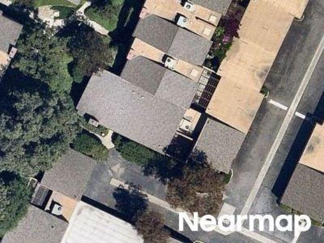 Condo for sale in Pasadena, California