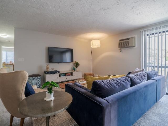 Apartment for rent in Rosemont Square, Randolph