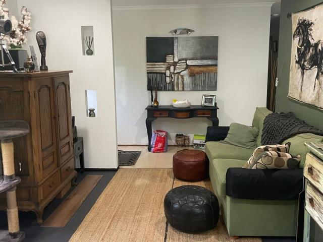 Room for rent in Kings Creek, Queensland