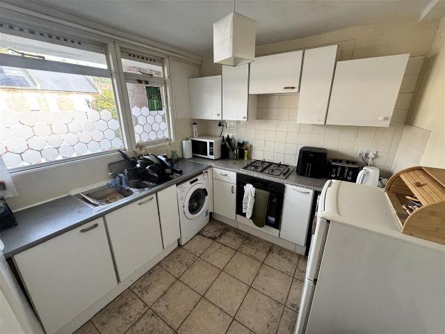 Apartment for rent in Ethelburga, Greater London
