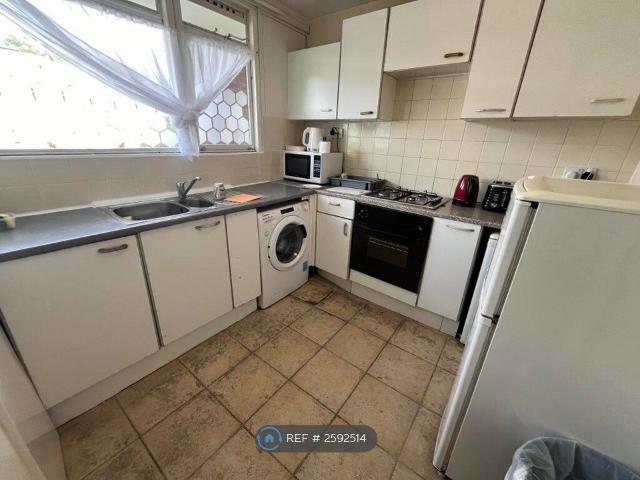 Apartment for rent in Battersea, Greater London