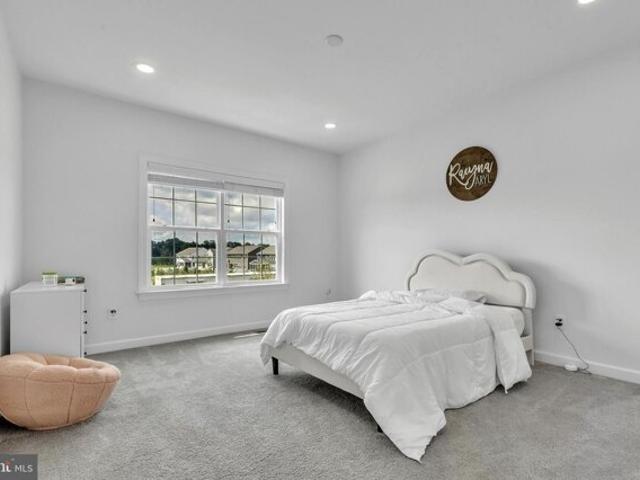Condo for sale in Middletown Condo for sale in Middletown