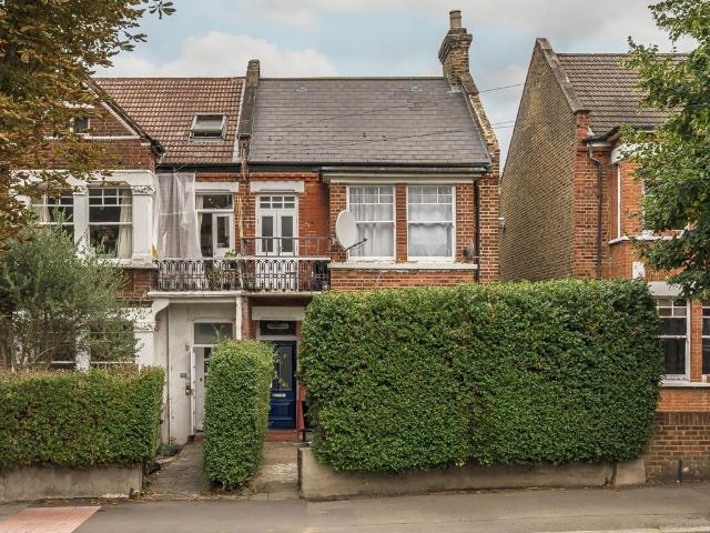 Apartment for rent in Tulse Hill, Greater London