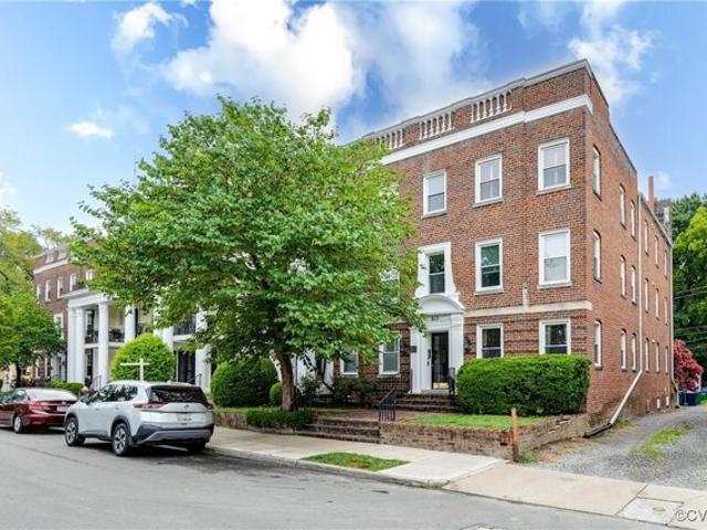 Condo for sale in Richmond