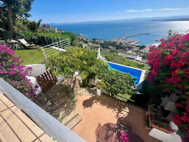Chalet en venta en Santa Rosa de Puig-rom, Alt Empordà