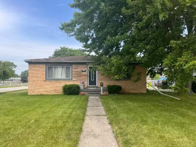 House for rent in Roseville House for rent in Roseville