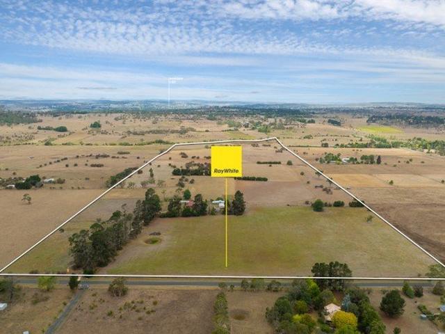 Acreage for sale in Saumarez, New South Wales