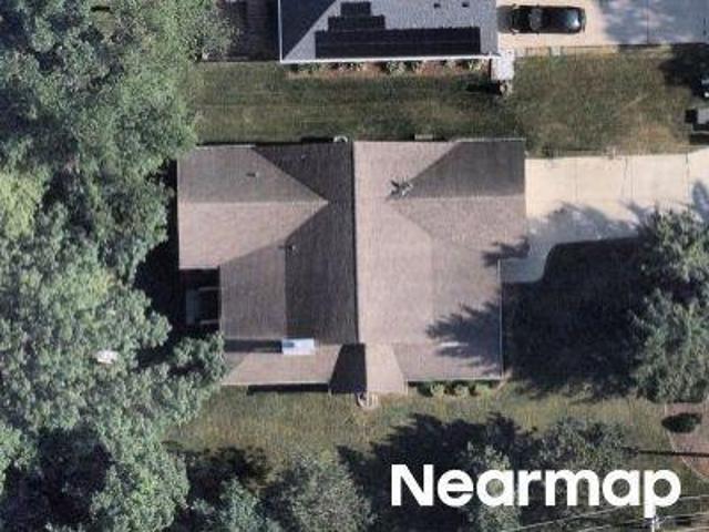 House for sale in Carpentersville, Illinois