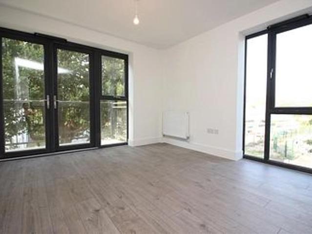 Apartment for rent in River, Ash