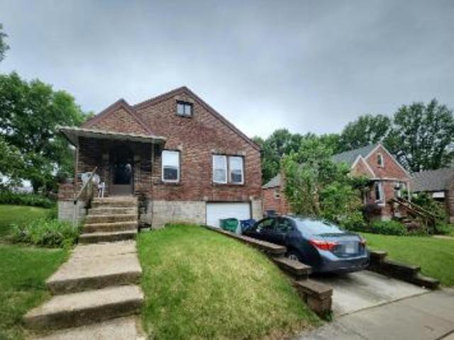 House for sale in Saint John, Missouri
