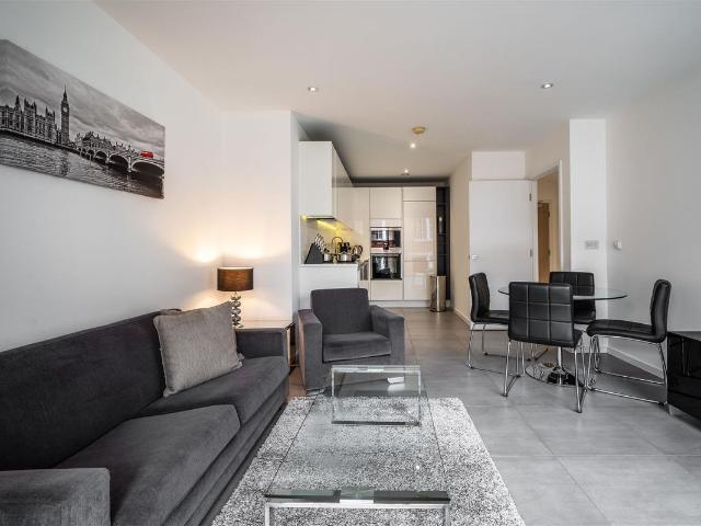 Apartment for rent in Greater London