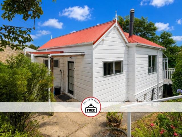 House for rent in Otakou