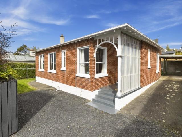 House for rent in Otakou