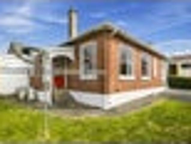 House for rent in Otakou