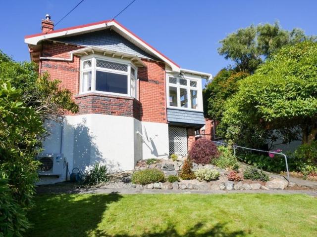 House for rent in Otakou