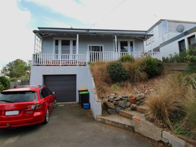 House for rent in Otakou