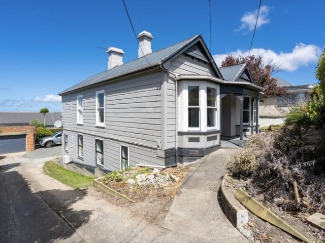 House for rent in Otakou