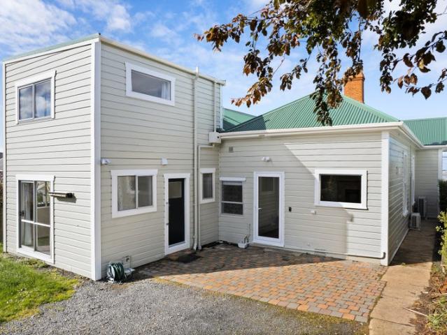 House for rent in Otakou