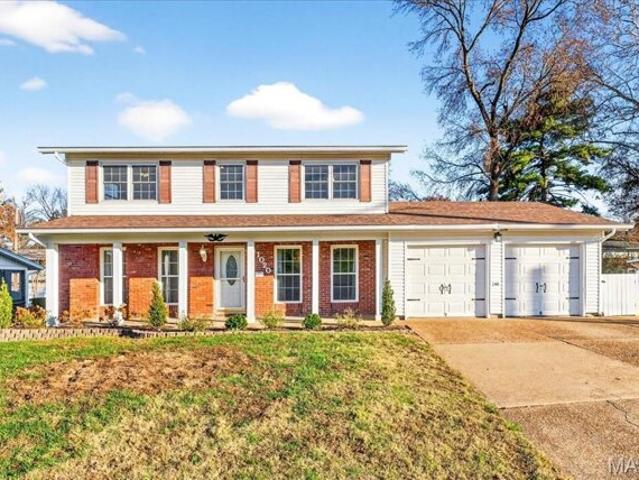 House for sale in Maryland Heights, Missouri