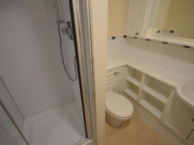 Apartment for rent in Perth, Cherrybank