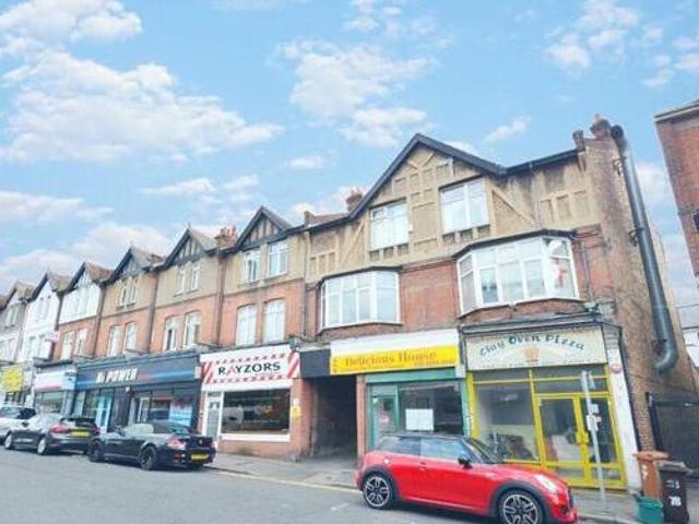 House for rent in Surrey