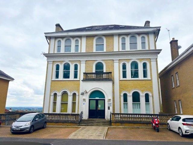 Apartment for rent in London Borough of Croydon, South Norwood