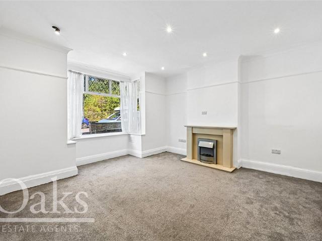 House for rent in London Borough of Croydon, Greater London