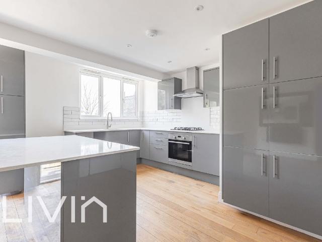 House for rent in London Borough of Croydon, Greater London