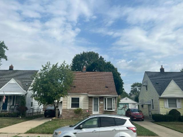 House for sale in Crowley Park, Dearborn