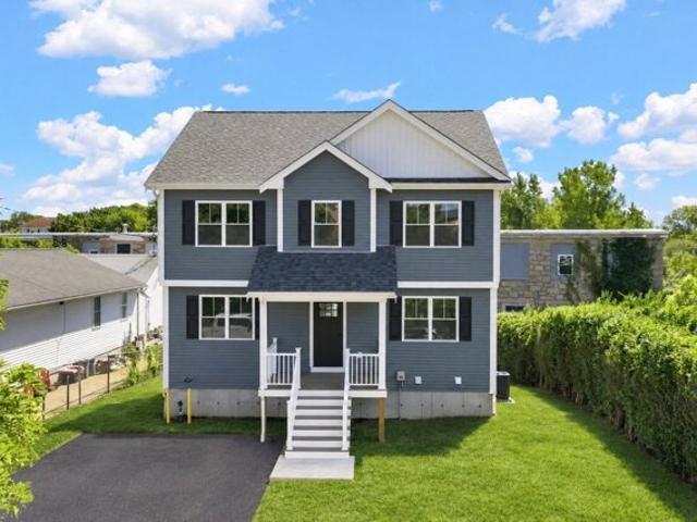 House for sale in Flint Village, Fall River