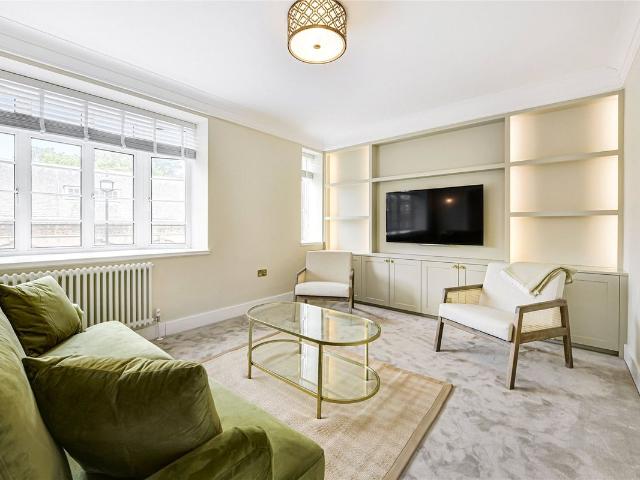 Apartment for rent in Victoria, Greater London