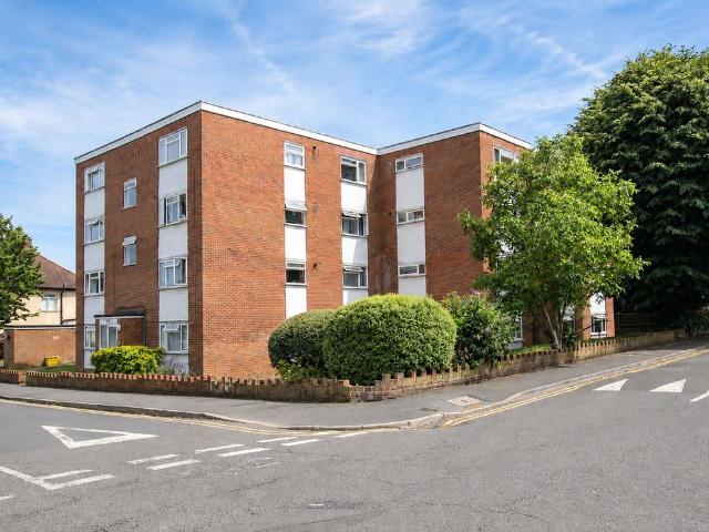 Apartment for rent in Wallington, Greater London