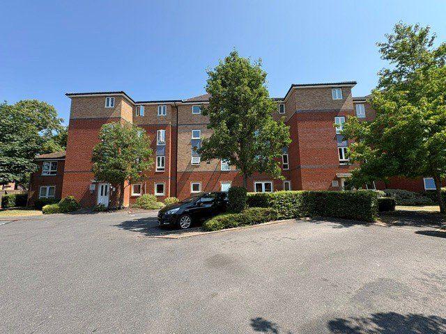 Apartment for rent in Helford, Hampshire