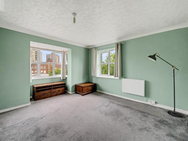 Apartment for rent in Bermondsey, Greater London