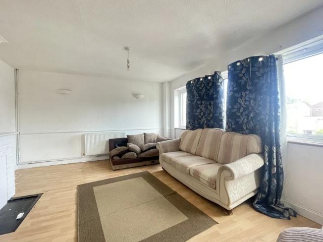 House for rent in Pouchen End, Hertfordshire