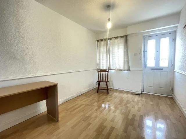 House for rent in Pouchen End, Hertfordshire