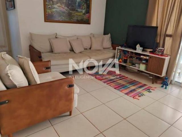 Apartamento venda em Região Geográfica Imediata do Distrito Federal, Região Integrada de Desenvolvimento do Distrito Federal e Entorno
