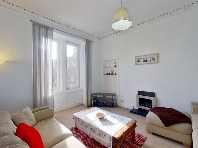 Apartment for rent in Hillside, Leith