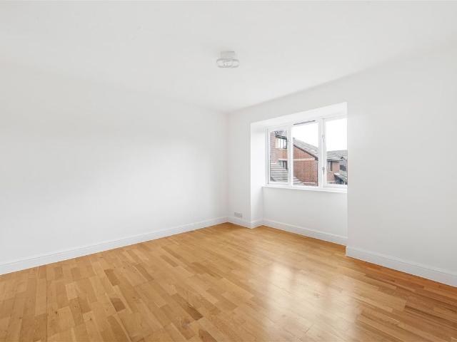 Apartment for rent in Hackbridge, Greater London