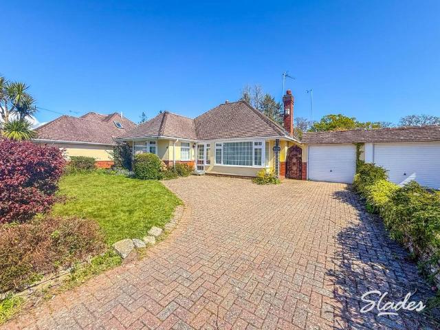 House for rent in Highcliffe