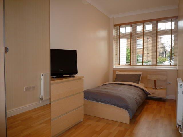 Room for rent in Wealdstone, Greater London