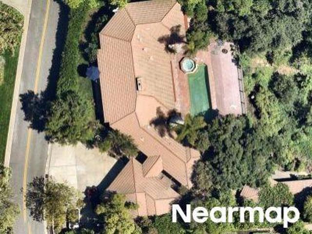 House for sale in Redlands